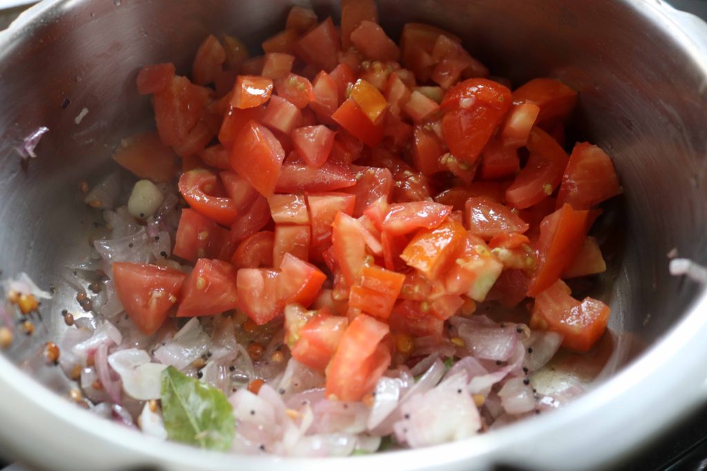 Thakkali bhaji ~ Thakkali Kadayal ~ Tomato Bhaji Jinoo's Kitchen