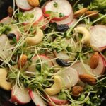 radish microgreen salad