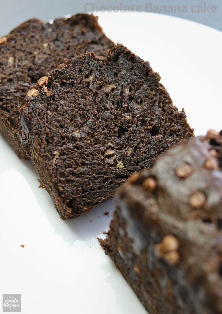 best chocolate banana cake eggless