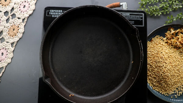 homemade-garlic-idli-podi-step-12-transfer-to-plate.